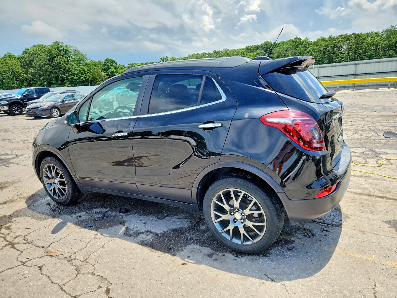 2019 BUICK ENCORE SPORT TOURING photo 3