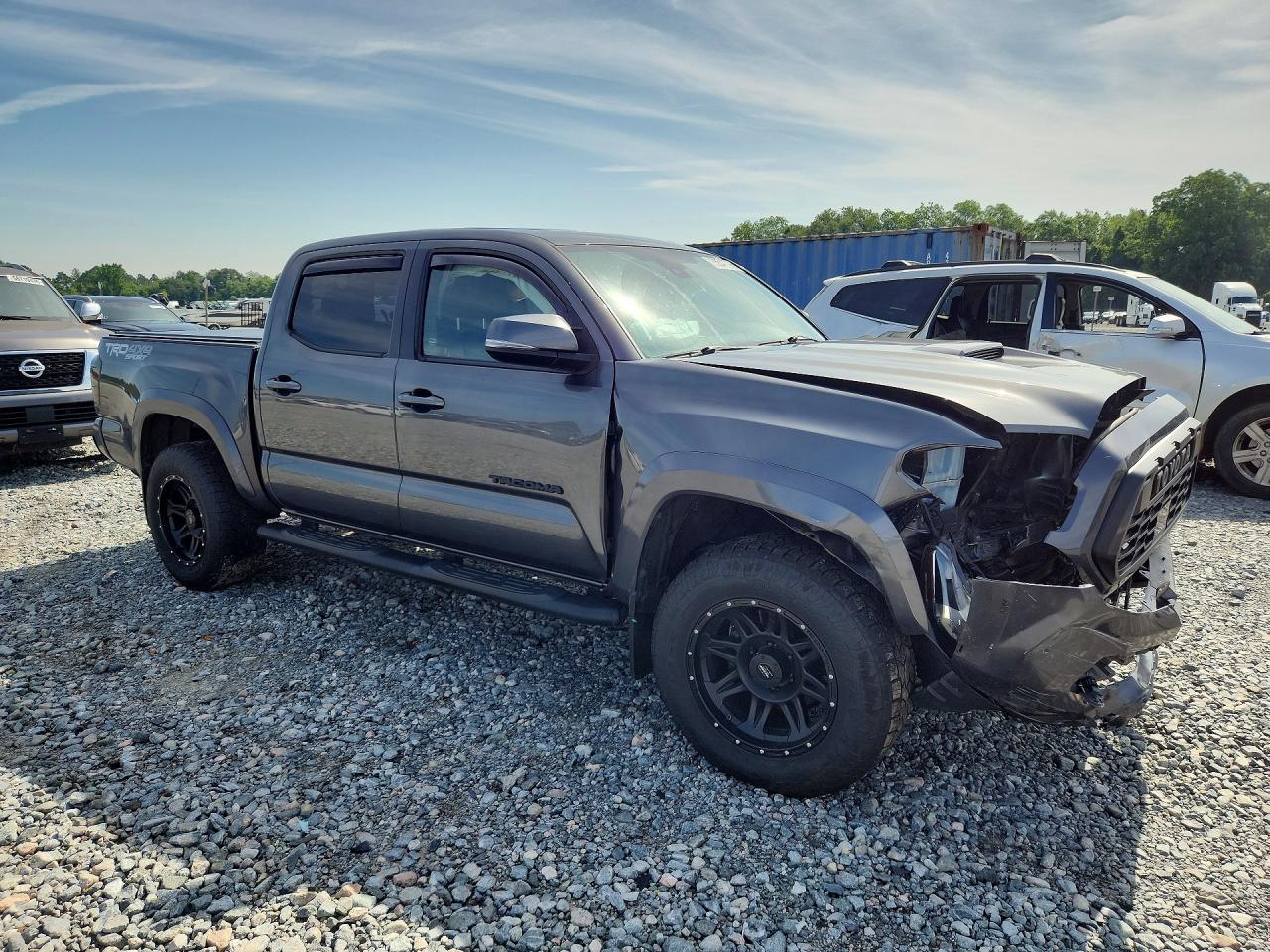 2019 TOYOTA TACOMA TRD SPORT photo 7
