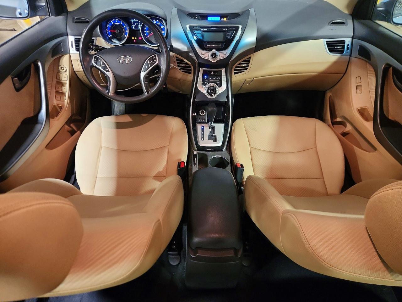 2012 HYUNDAI ELANTRA GLS photo 22