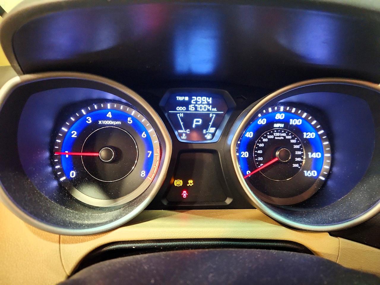 2012 HYUNDAI ELANTRA GLS photo 25
