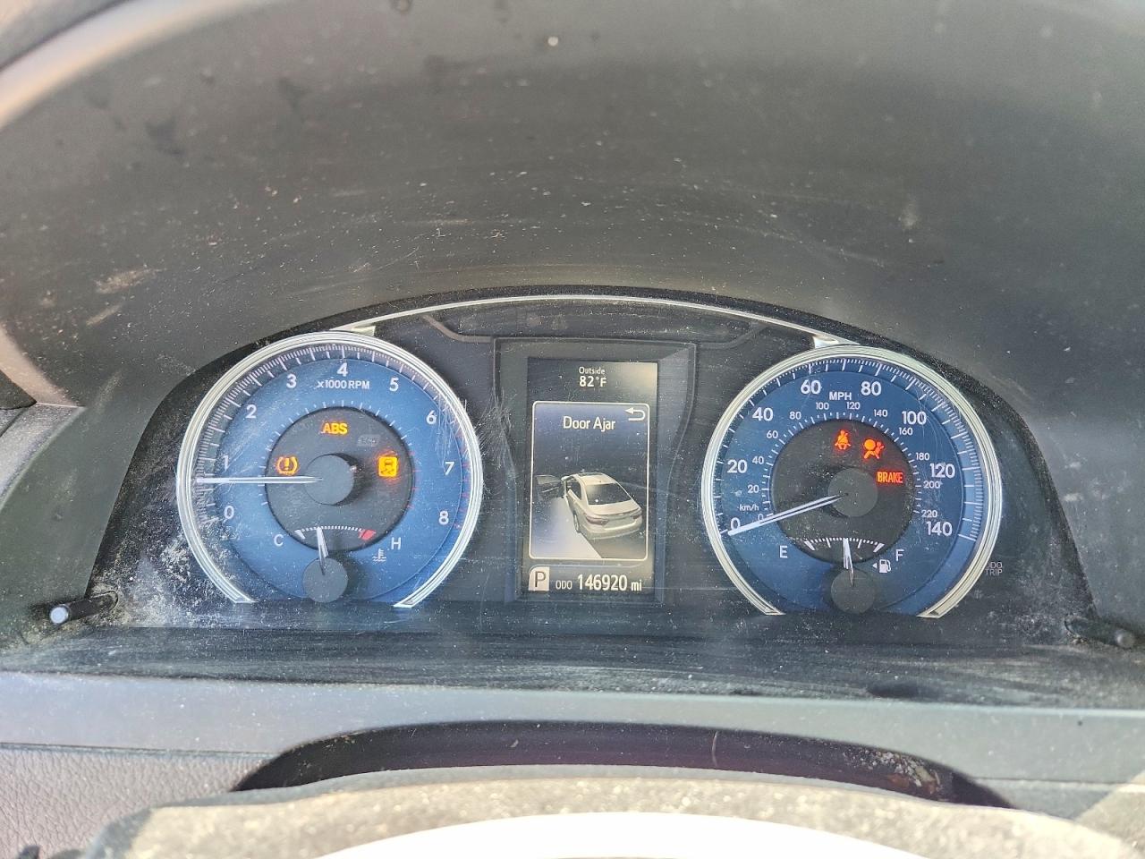 2017 TOYOTA CAMRY LE photo 25