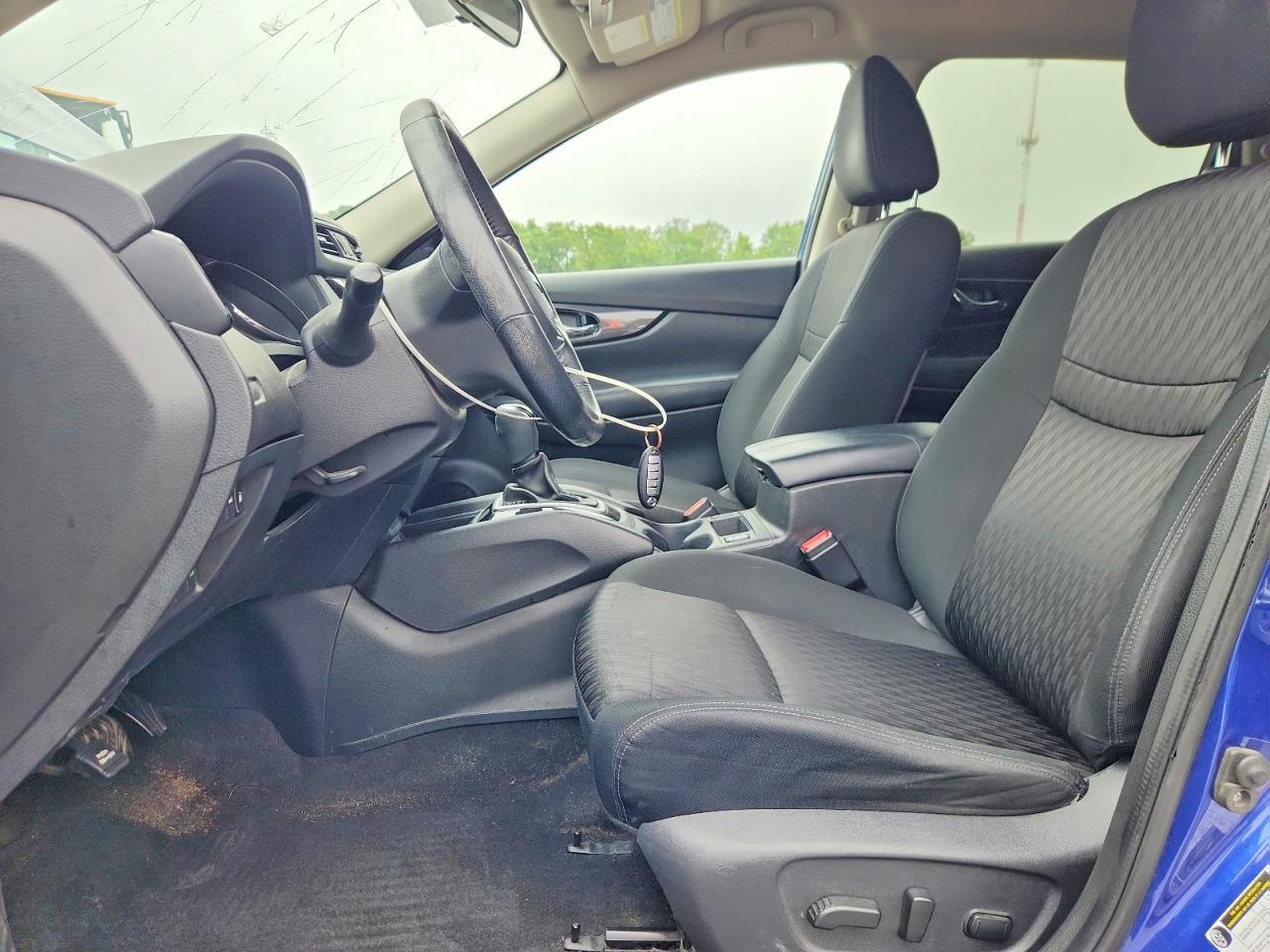 2018 NISSAN ROGUE S photo 13