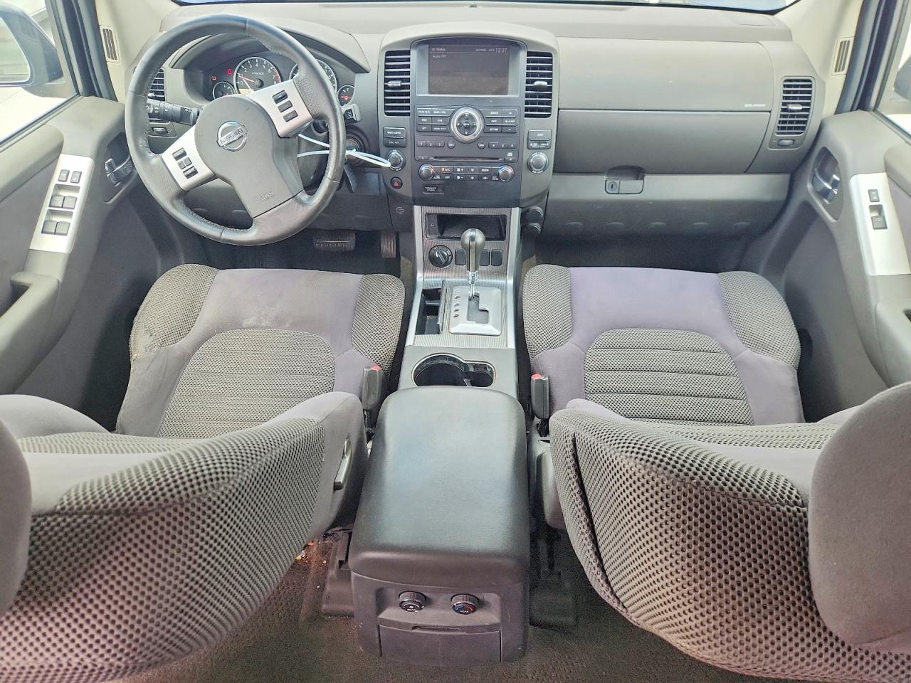 2009 NISSAN PATHFINDER S photo 15