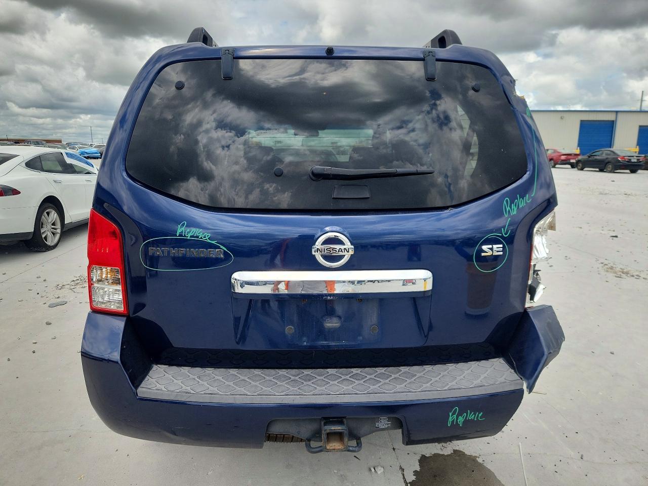 2009 NISSAN PATHFINDER S photo 11