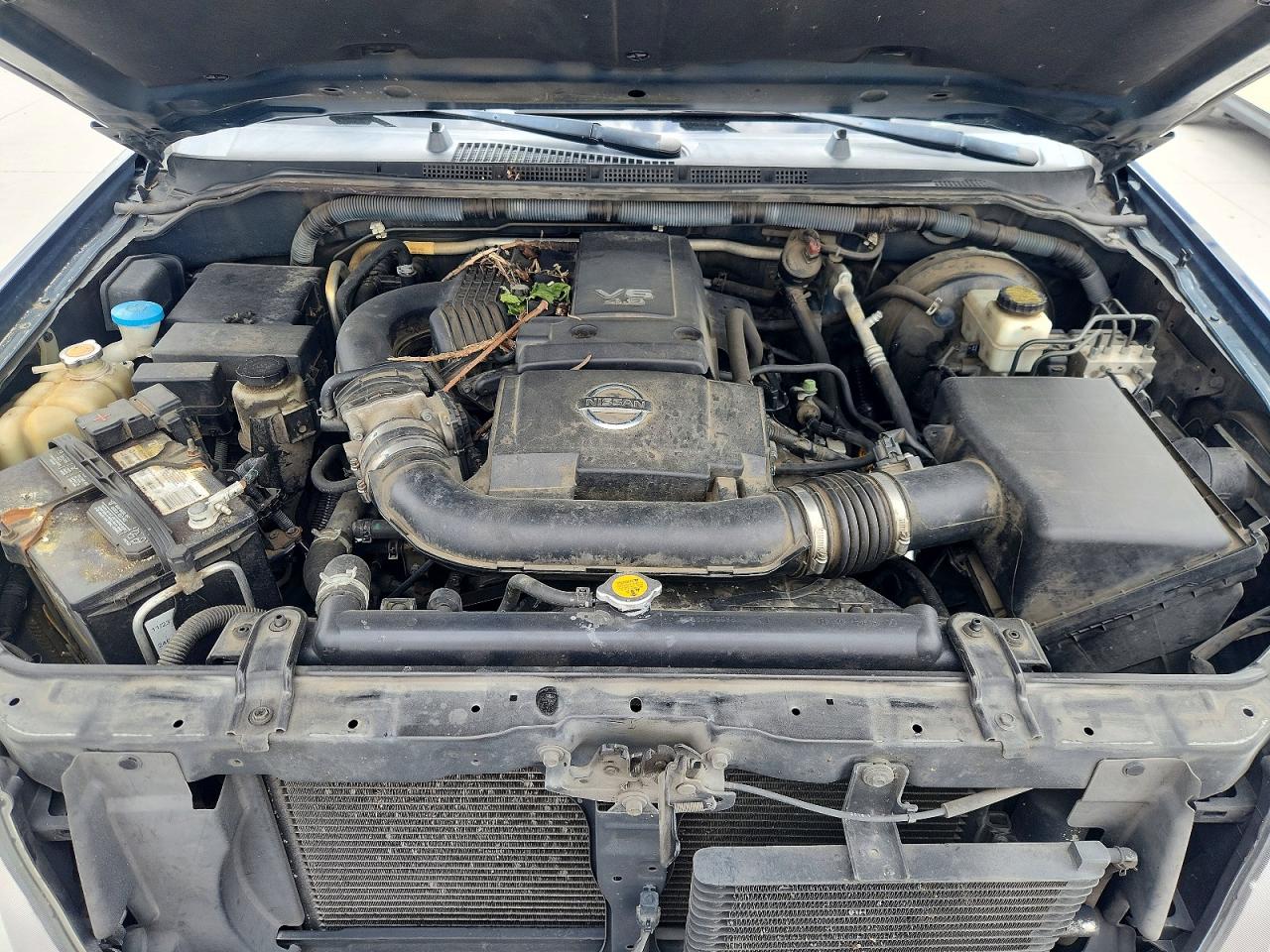 2009 NISSAN PATHFINDER S photo 23