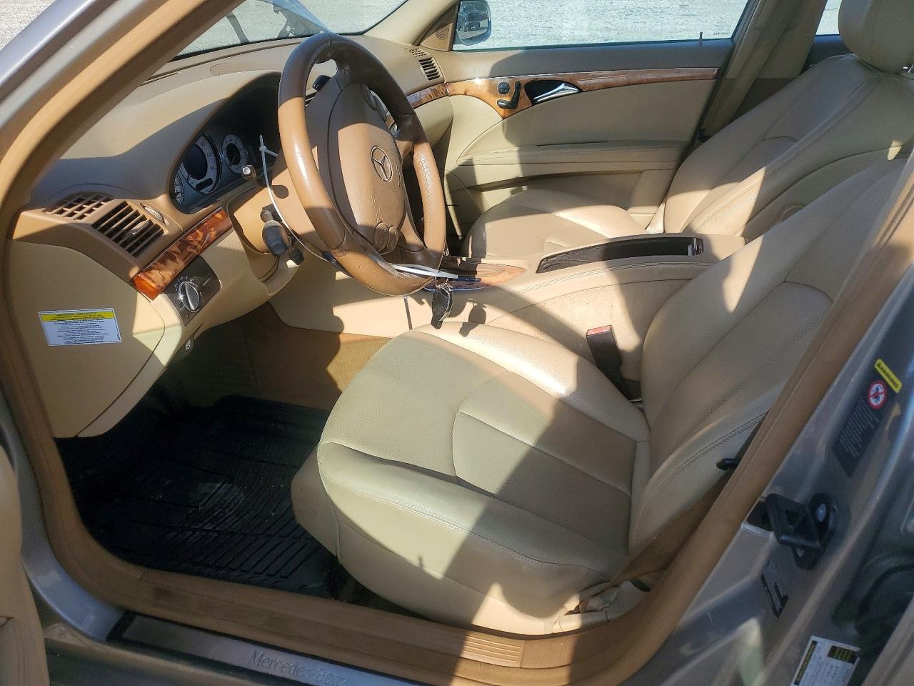 2009 MERCEDES-BENZ E 350 photo 13