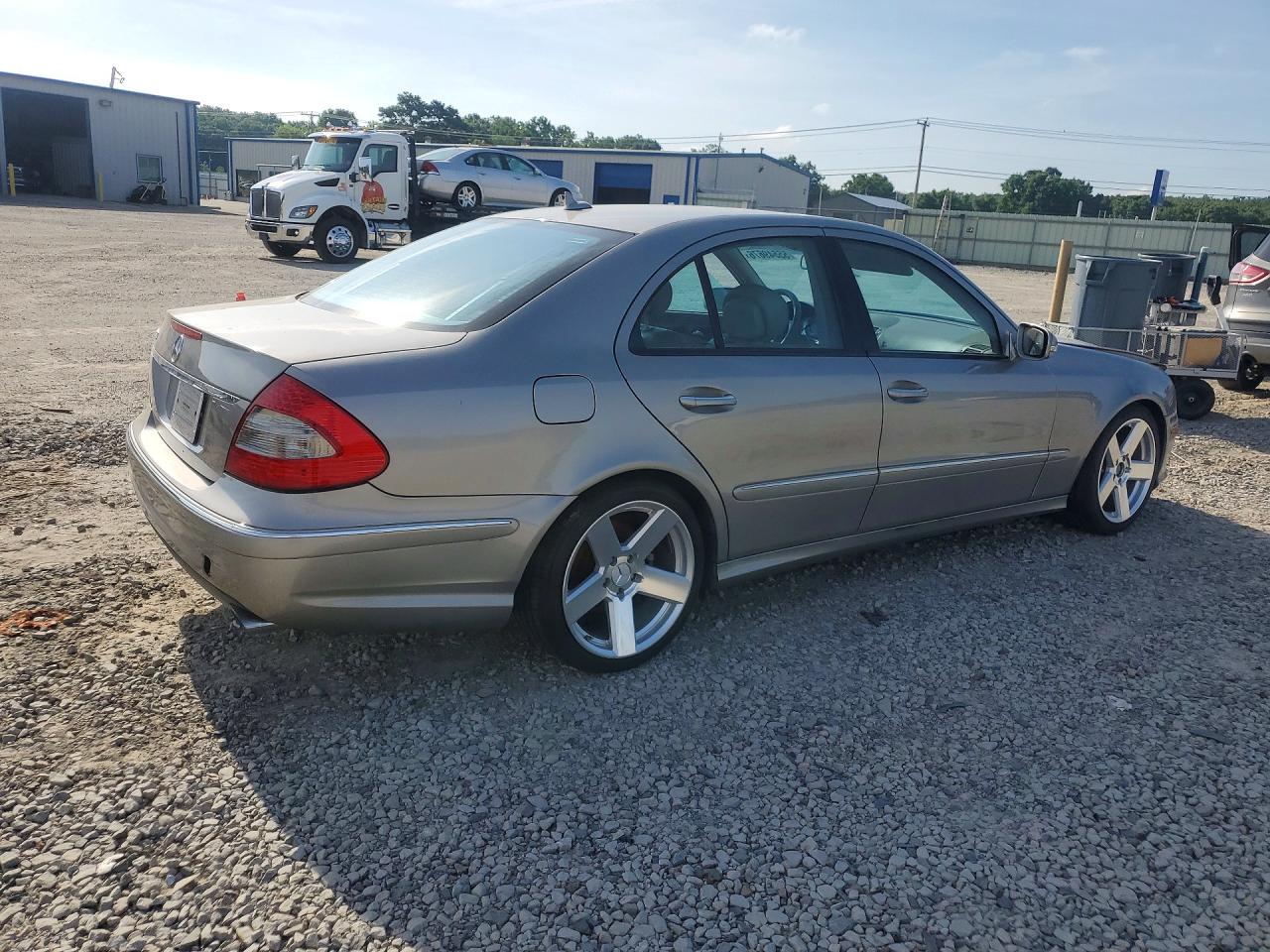2009 MERCEDES-BENZ E 350 photo 5