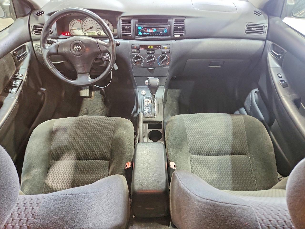 2006 TOYOTA COROLLA S photo 8
