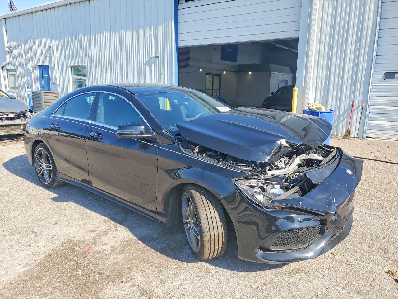 2018 MERCEDES-BENZ CLA 250 photo 4