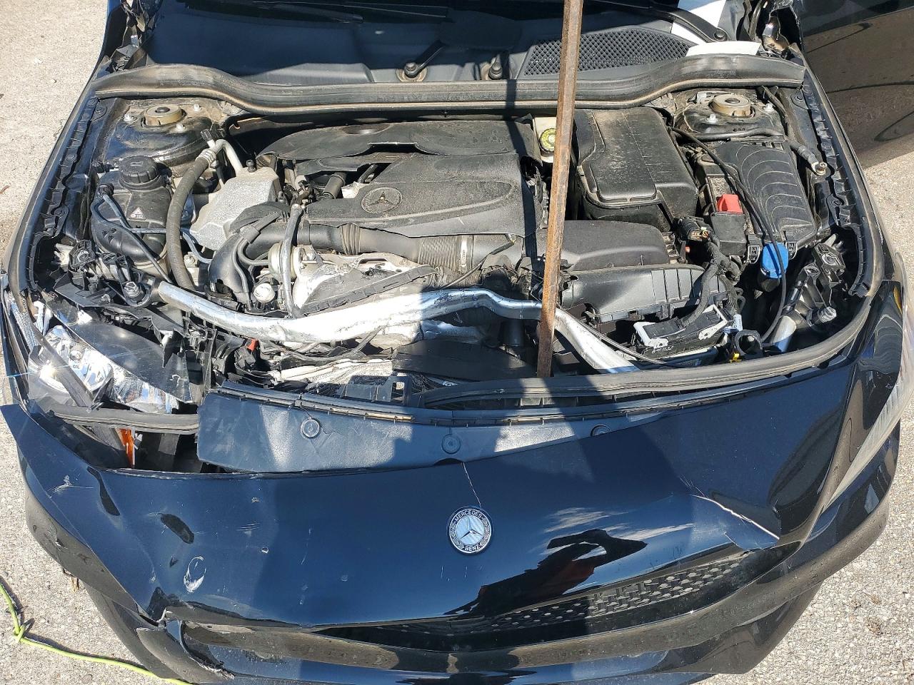 2018 MERCEDES-BENZ CLA 250 photo 11