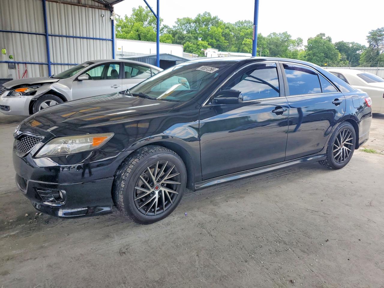 2010 TOYOTA CAMRY