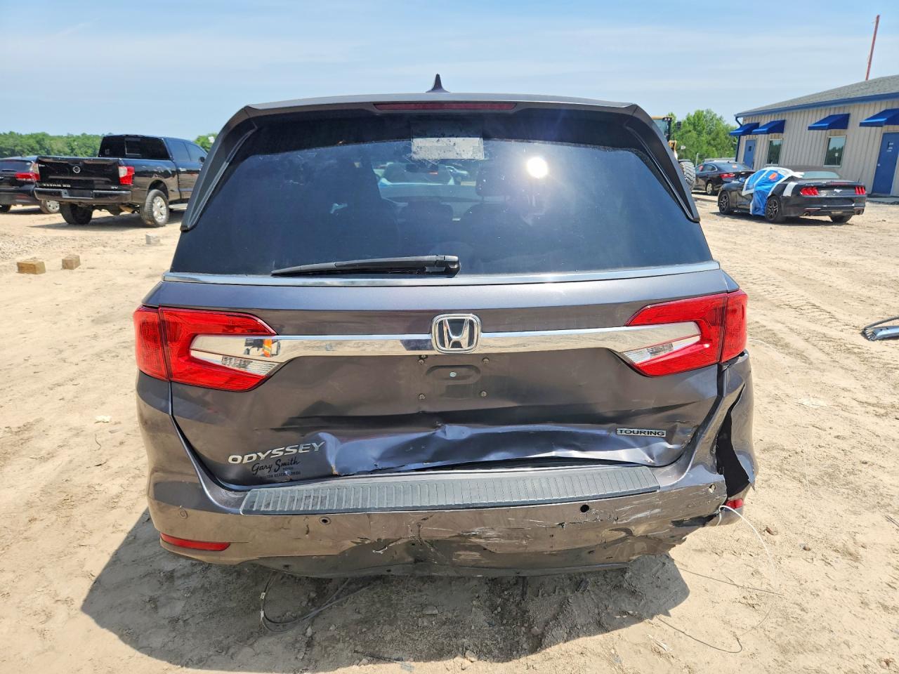 2019 HONDA ODYSSEY TOURING photo 6