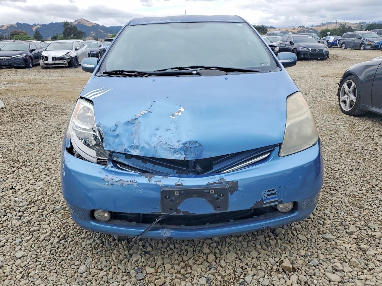 2007 TOYOTA PRIUS BASE photo 9