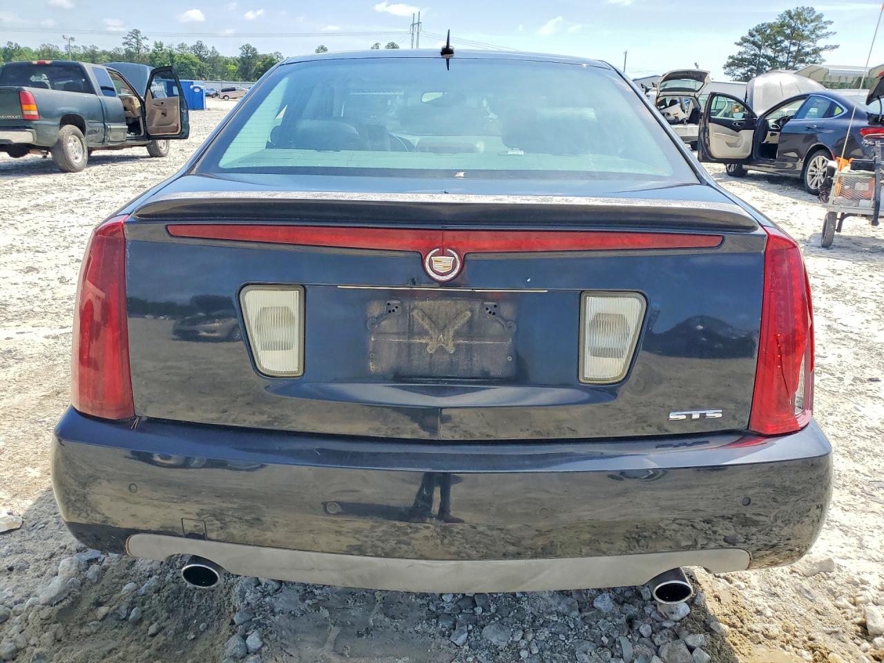 2005 CADILLAC STS photo 16