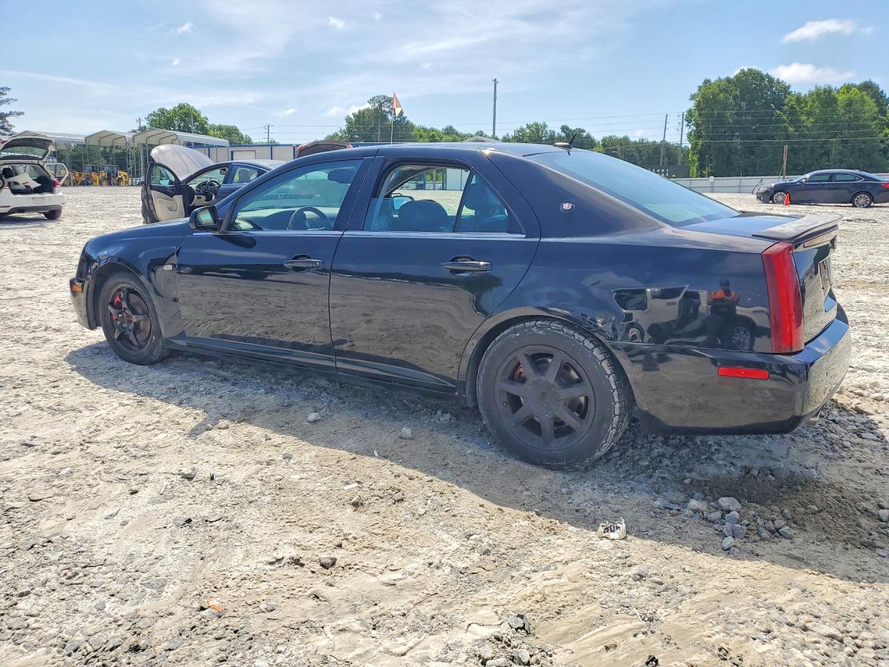 2005 CADILLAC STS photo 4