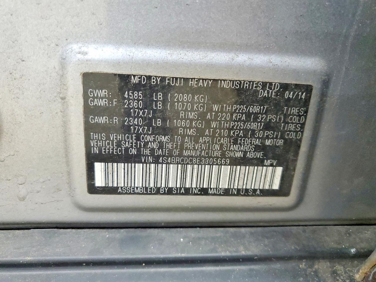 2014 SUBARU OUTBACK photo 25