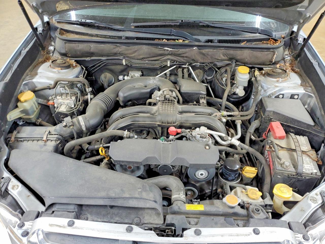 2014 SUBARU OUTBACK photo 23