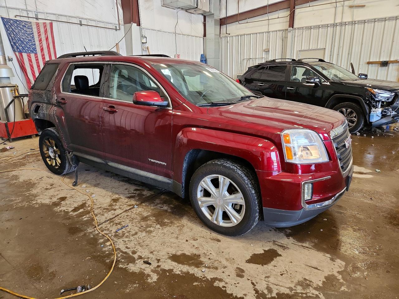 2017 GMC TERRAIN photo 4