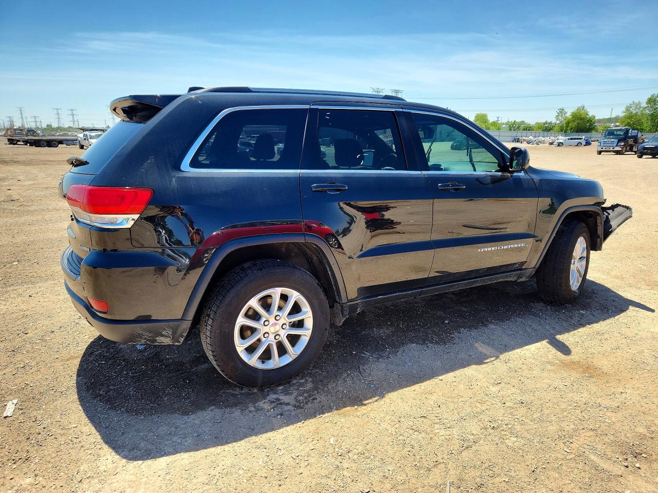 2015 JEEP GRAND CHEROKEE LAREDO photo 5
