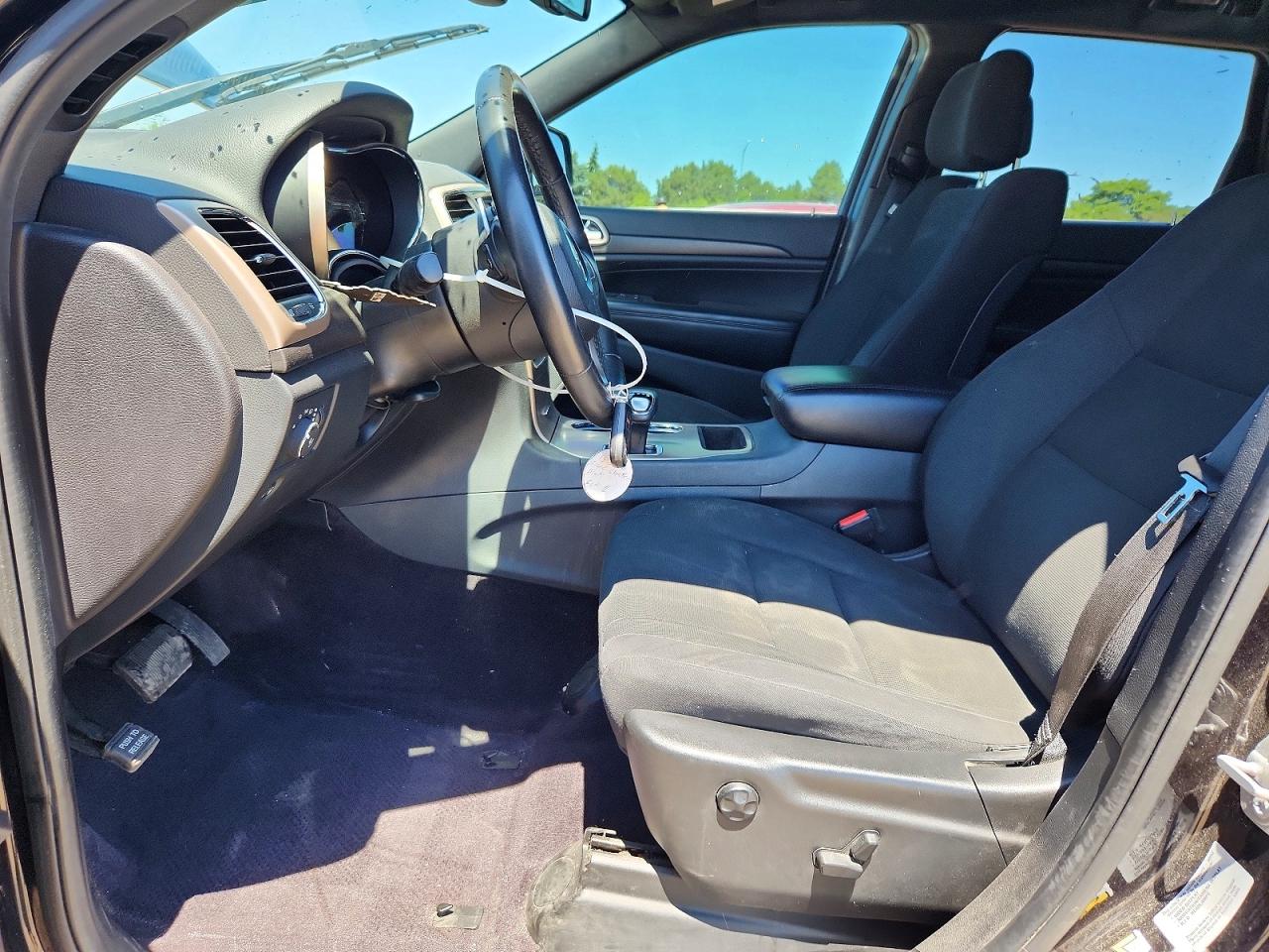 2015 JEEP GRAND CHEROKEE LAREDO photo 13
