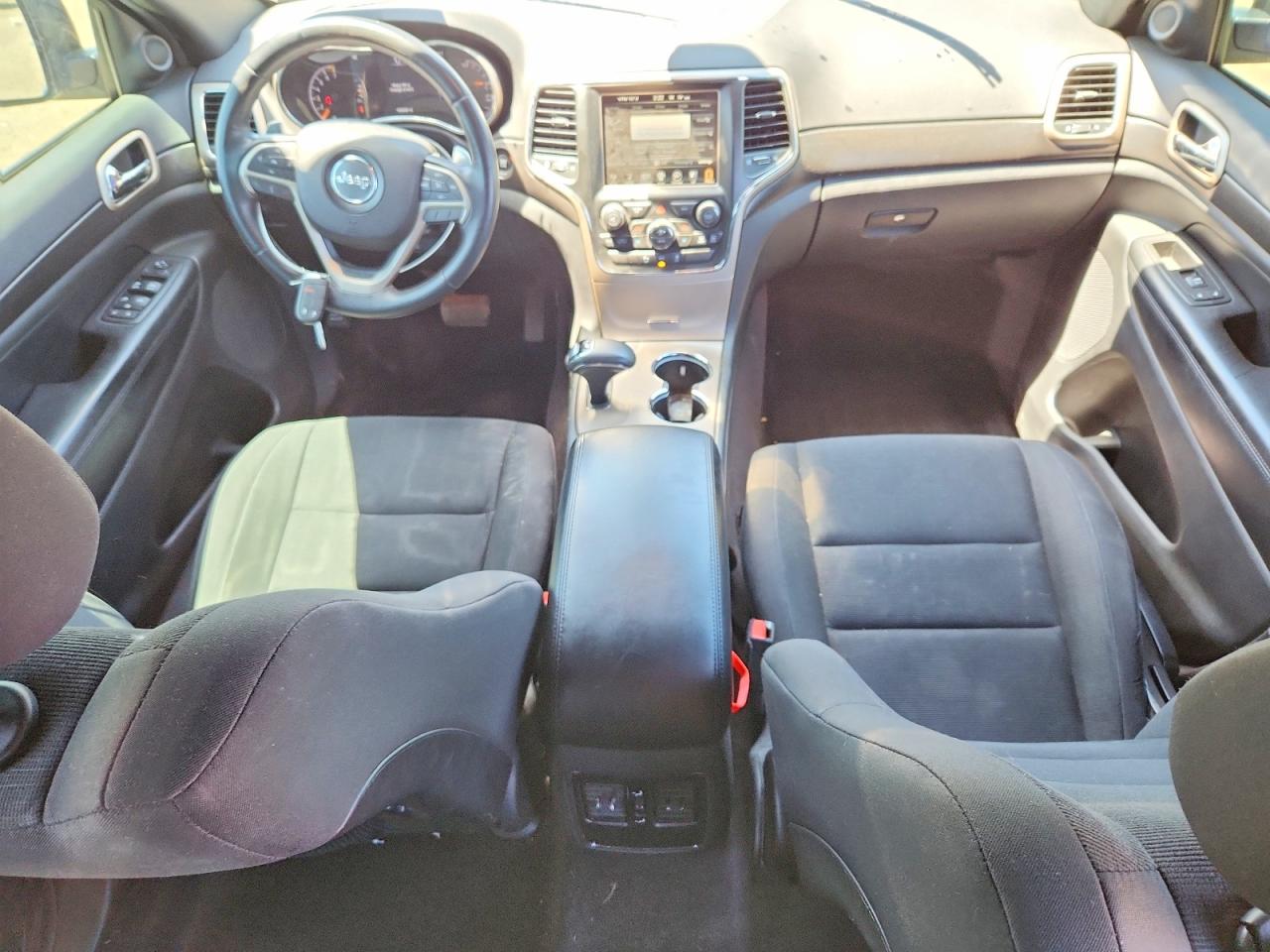 2015 JEEP GRAND CHEROKEE LAREDO photo 15