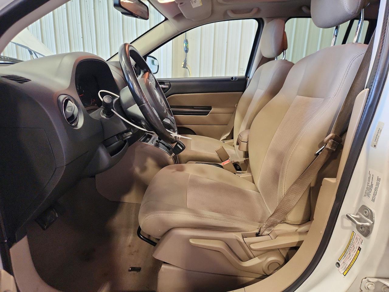 2012 JEEP COMPASS LATITUDE photo 13