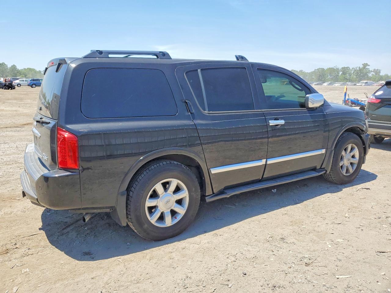 2006 INFINITI QX56 BASE photo 5