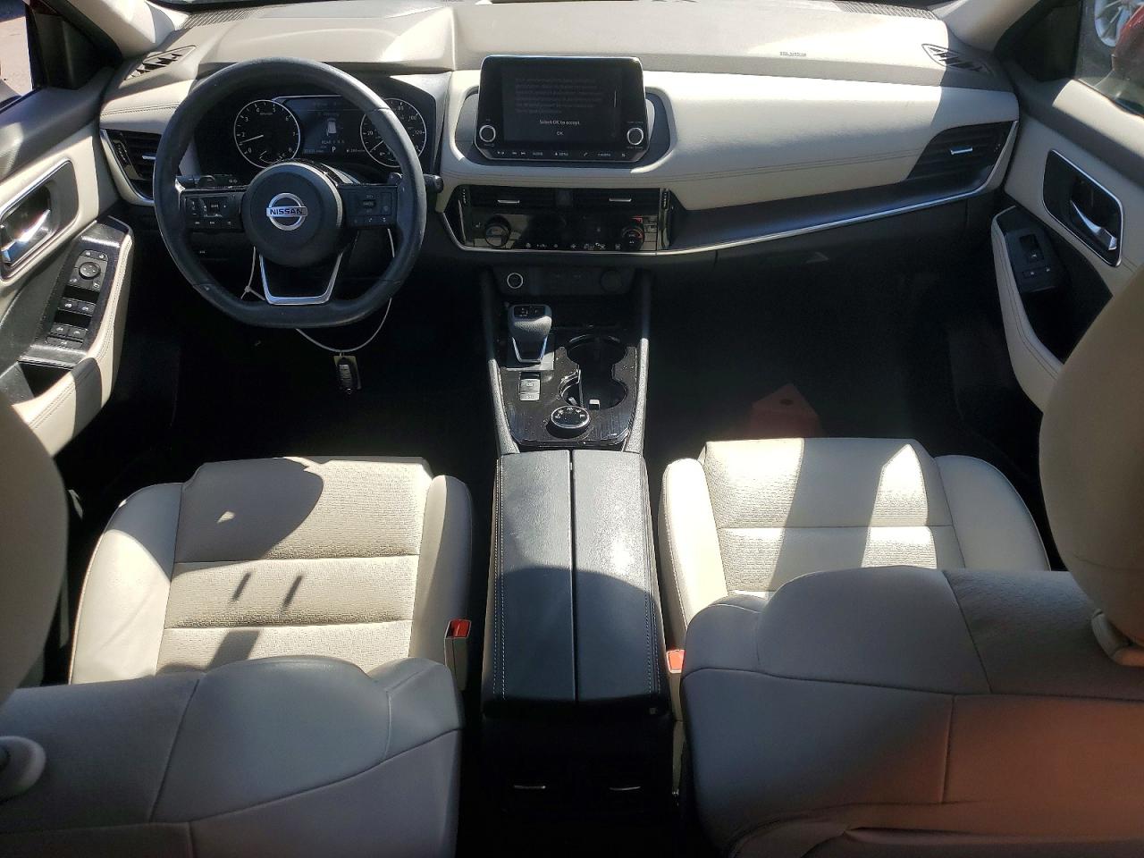 2021 NISSAN ROGUE SV photo 15