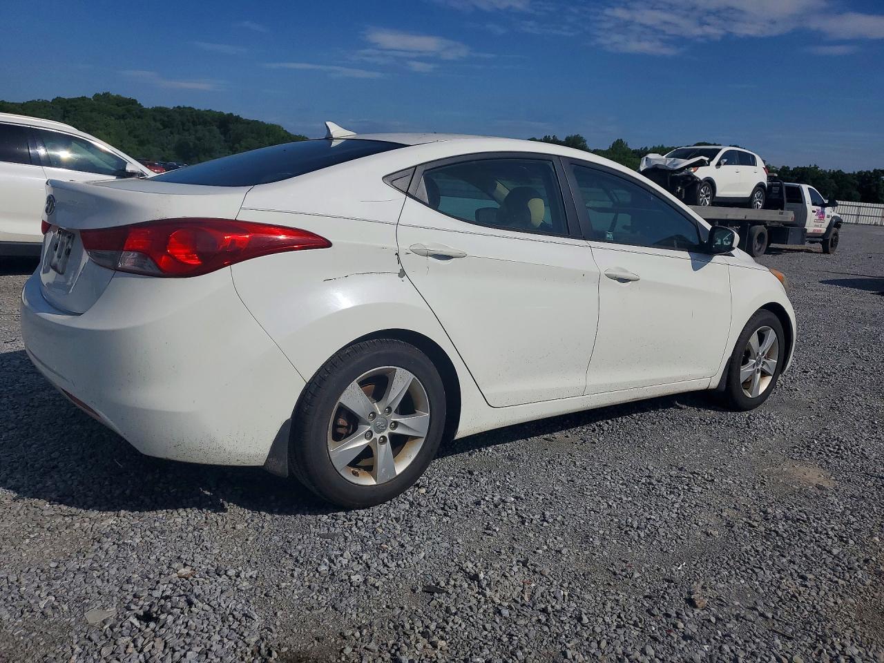 2013 HYUNDAI ELANTRA GLS photo 3