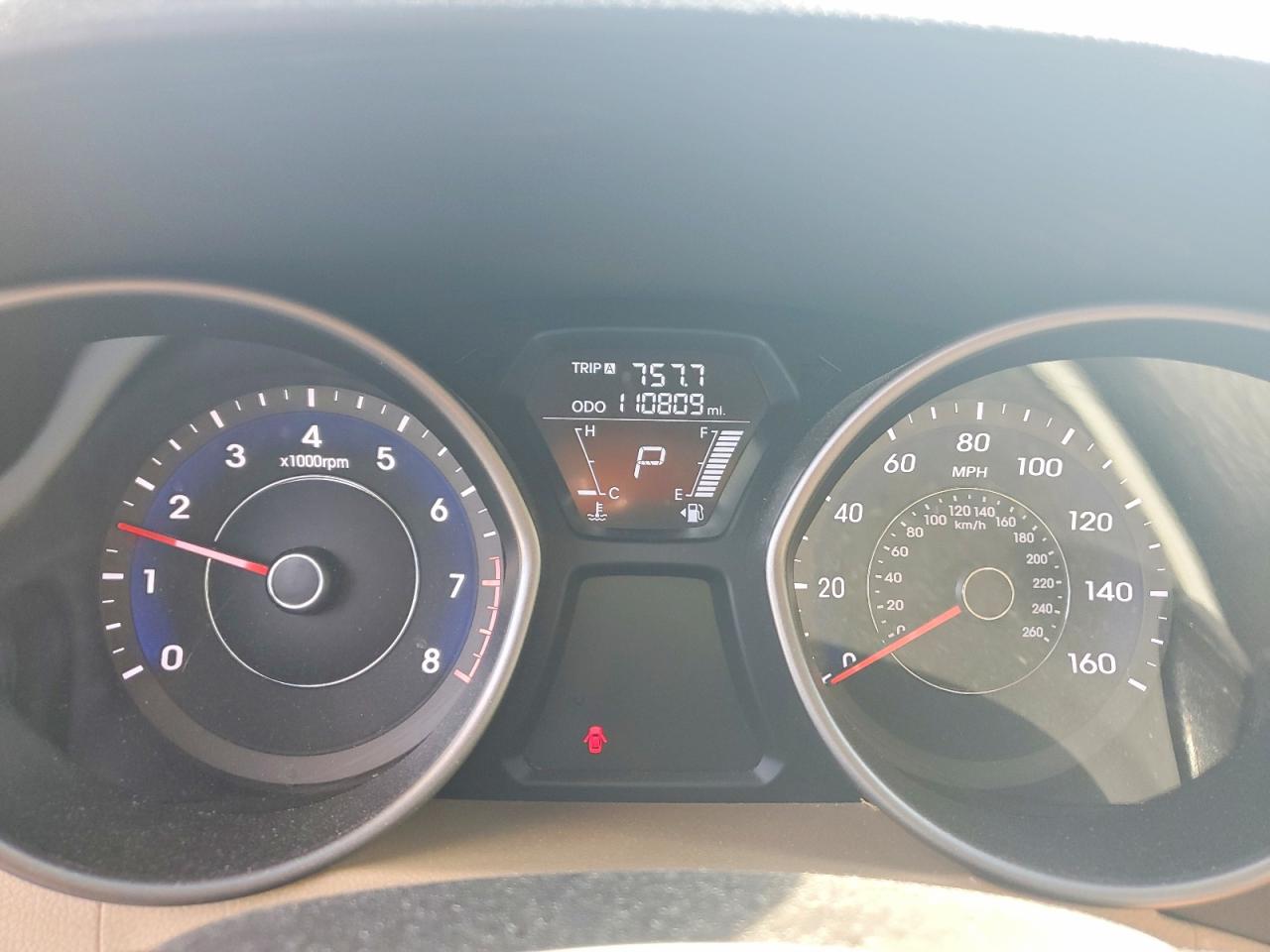 2013 HYUNDAI ELANTRA GLS photo 9
