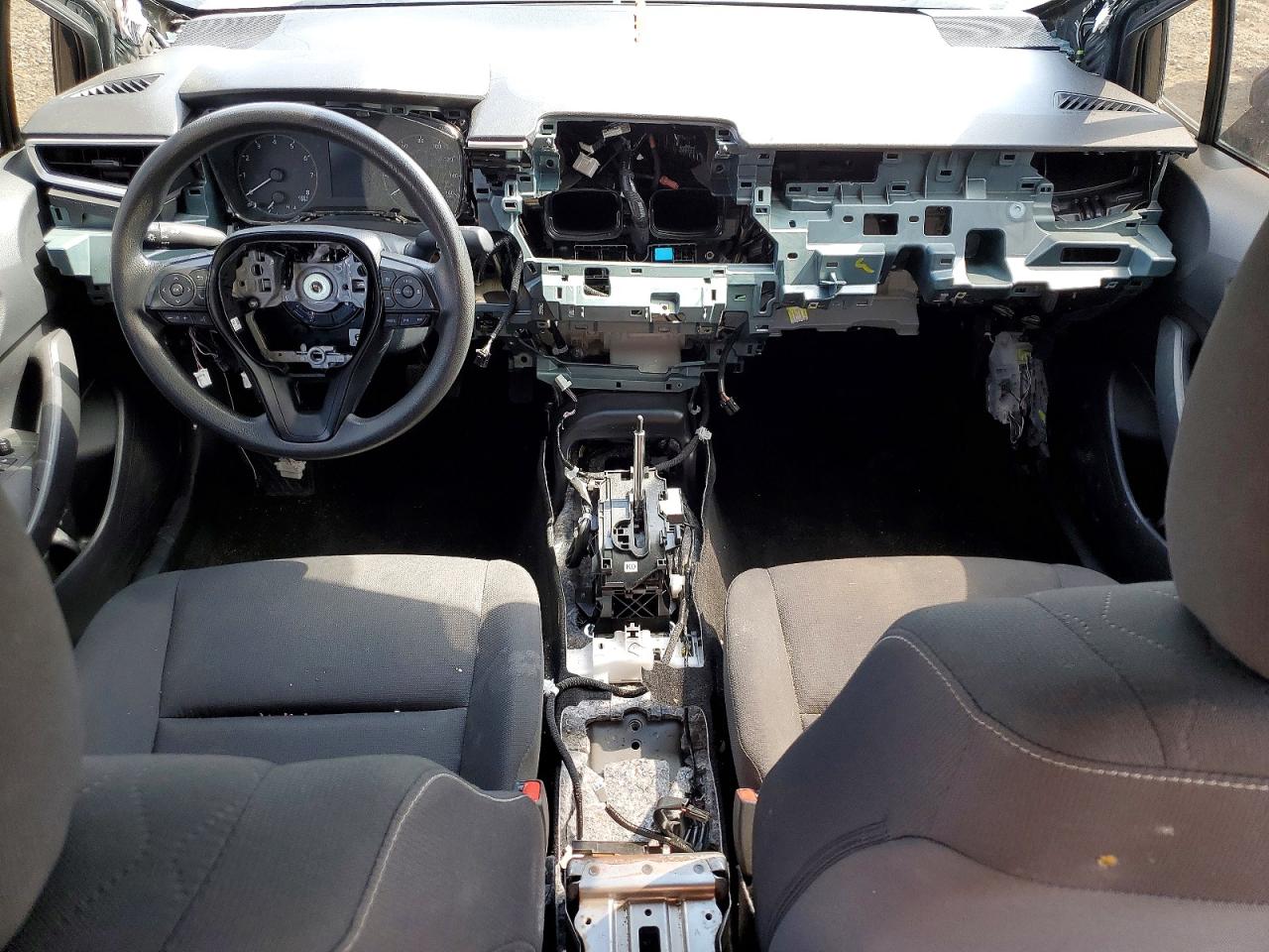 2024 TOYOTA COROLLA LE photo 15