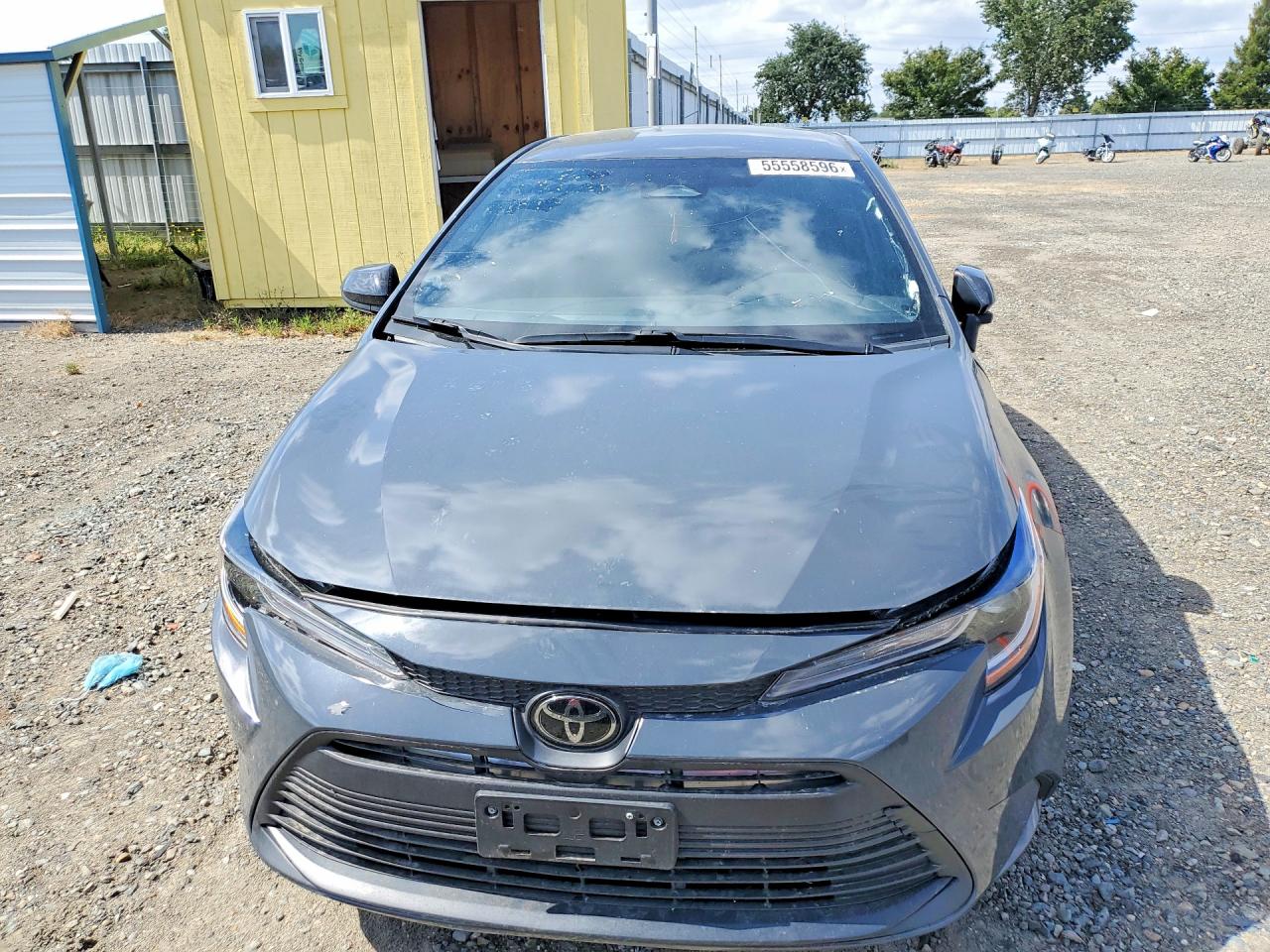 2024 TOYOTA COROLLA LE photo 9