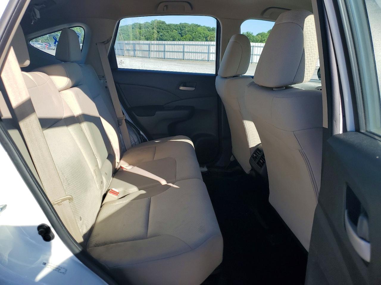 2015 HONDA CR-V LX photo 10