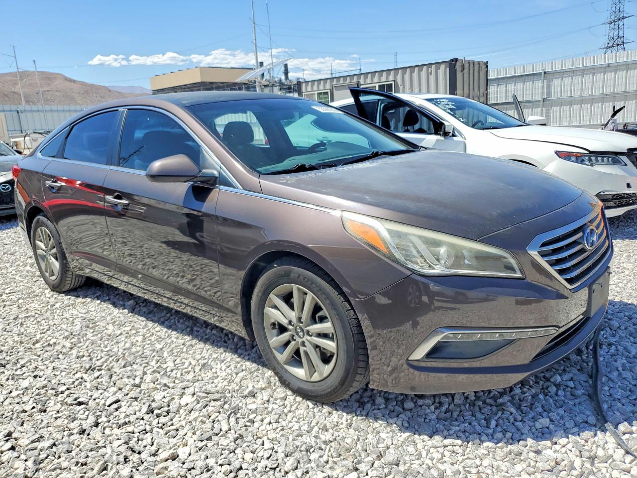 2015 HYUNDAI SONATA SE photo 7