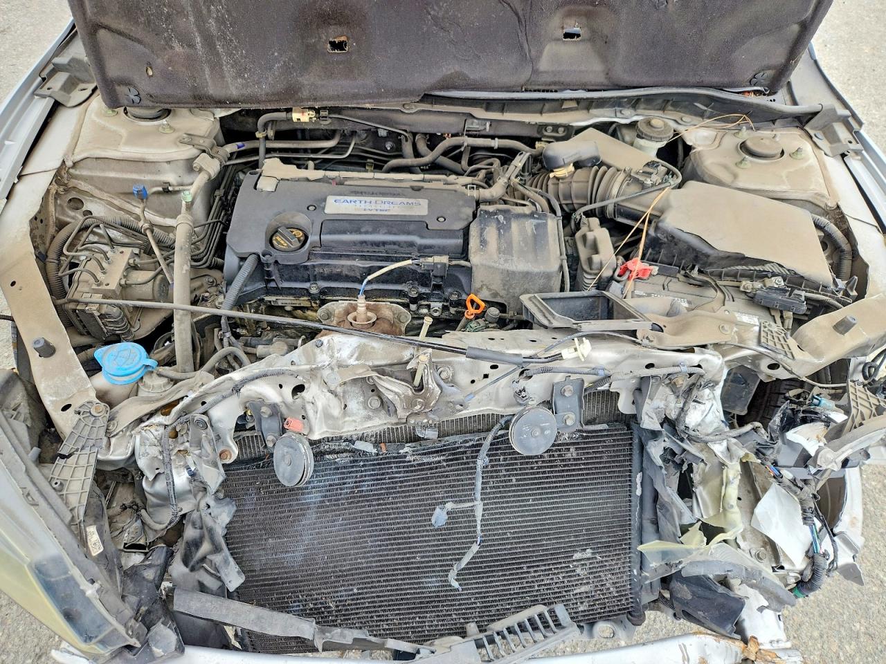 2014 HONDA ACCORD LX photo 21