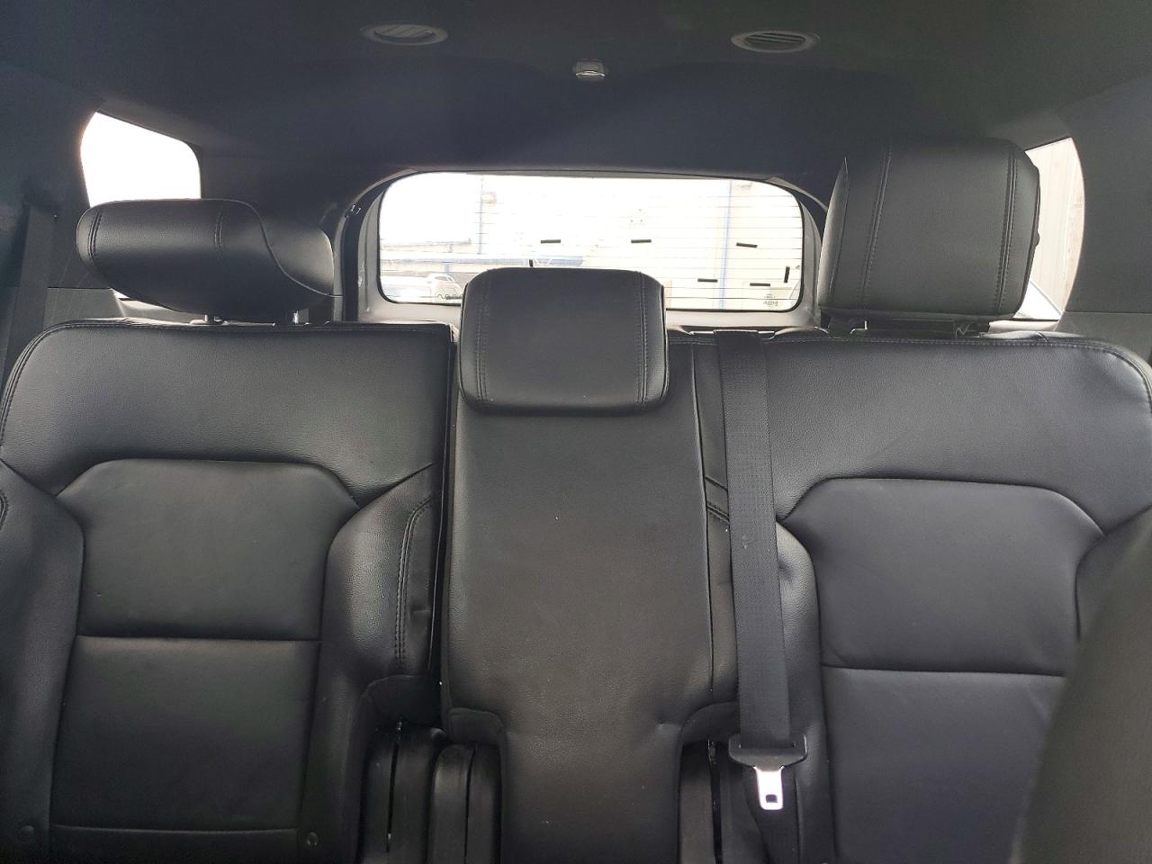 2016 FORD EXPLORER XLT photo 19