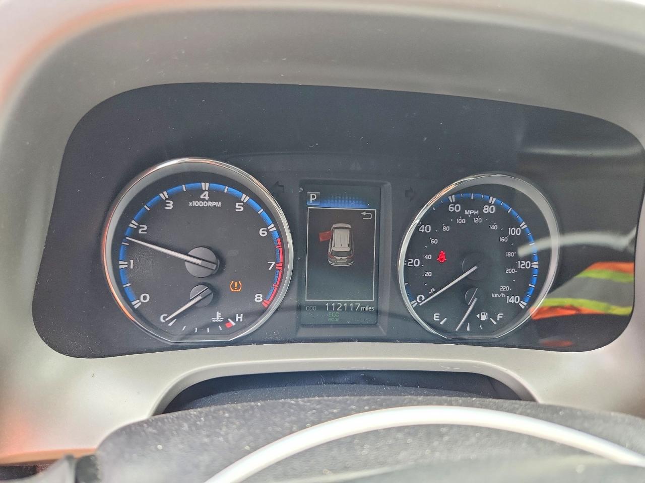 2016 TOYOTA RAV4 XLE photo 25