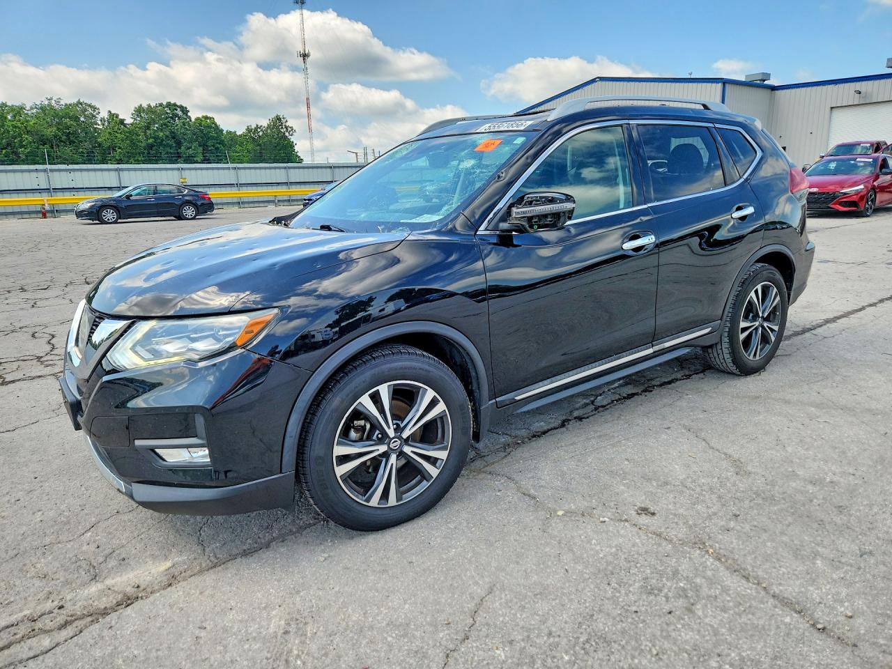 2017 NISSAN ROGUE