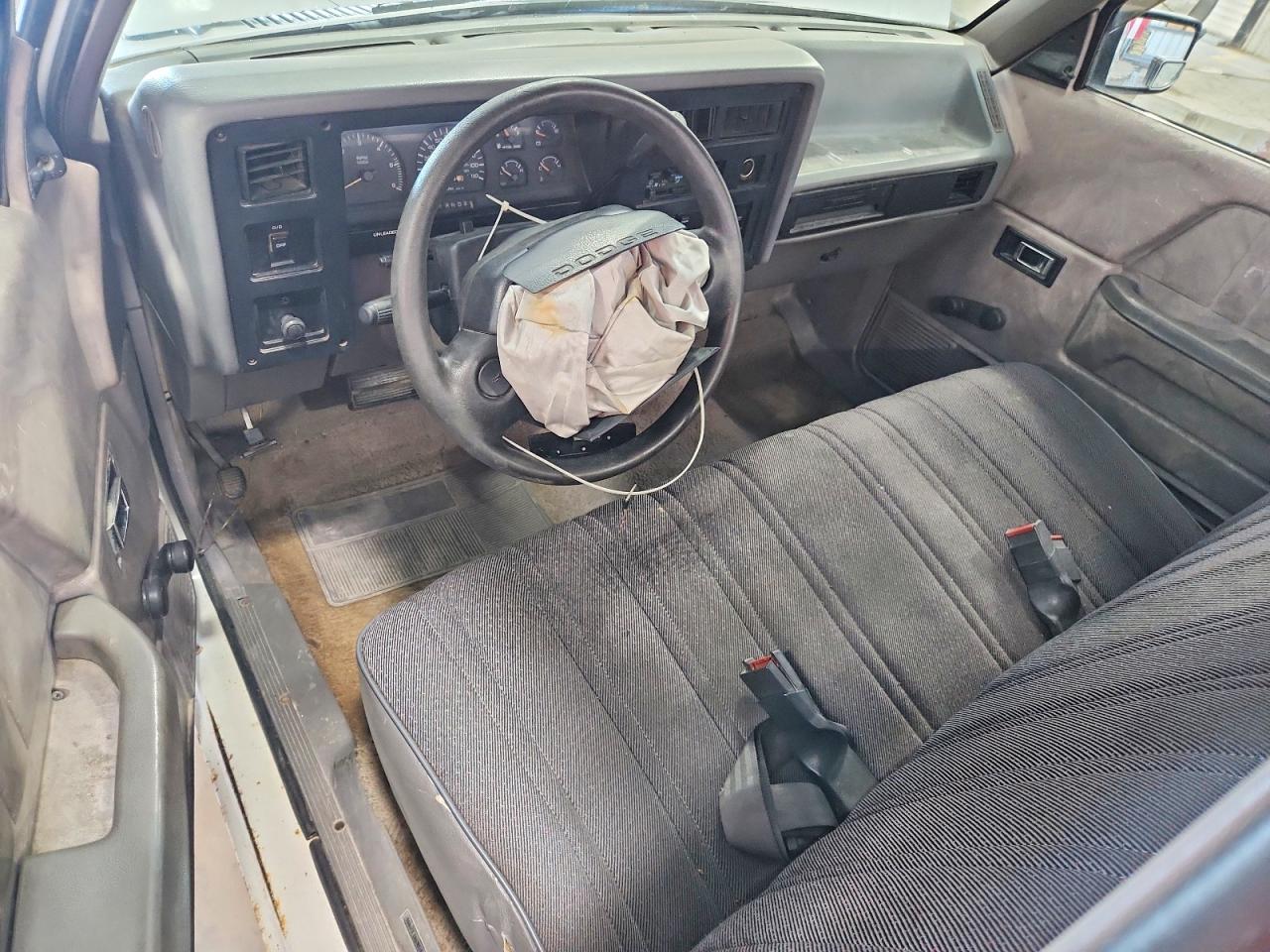 1995 DODGE DAKOTA photo 8