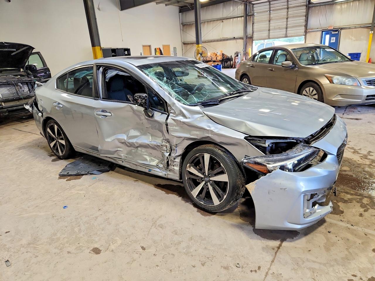 2019 SUBARU IMPREZA SPORT photo 4