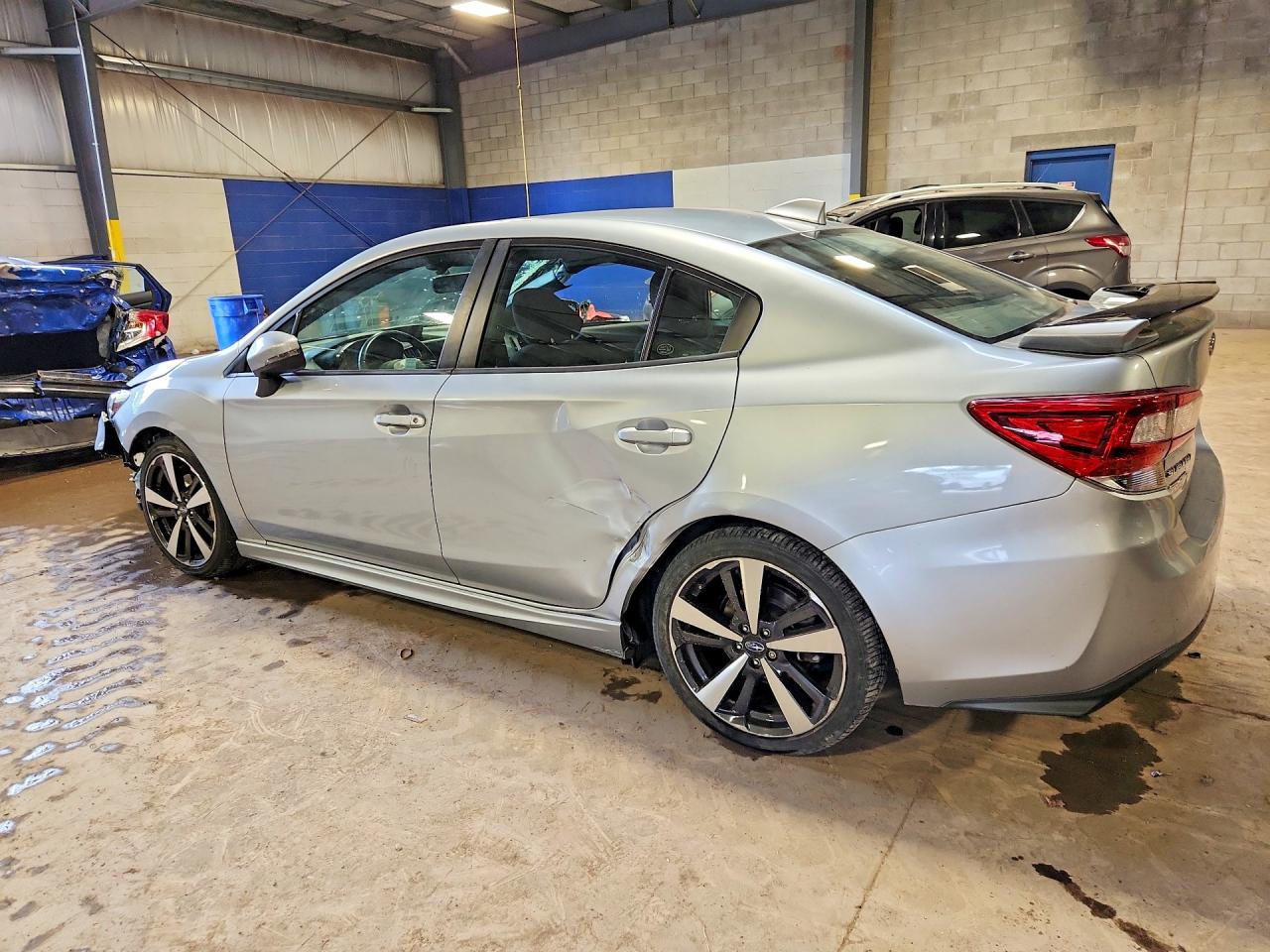 2019 SUBARU IMPREZA SPORT photo 2
