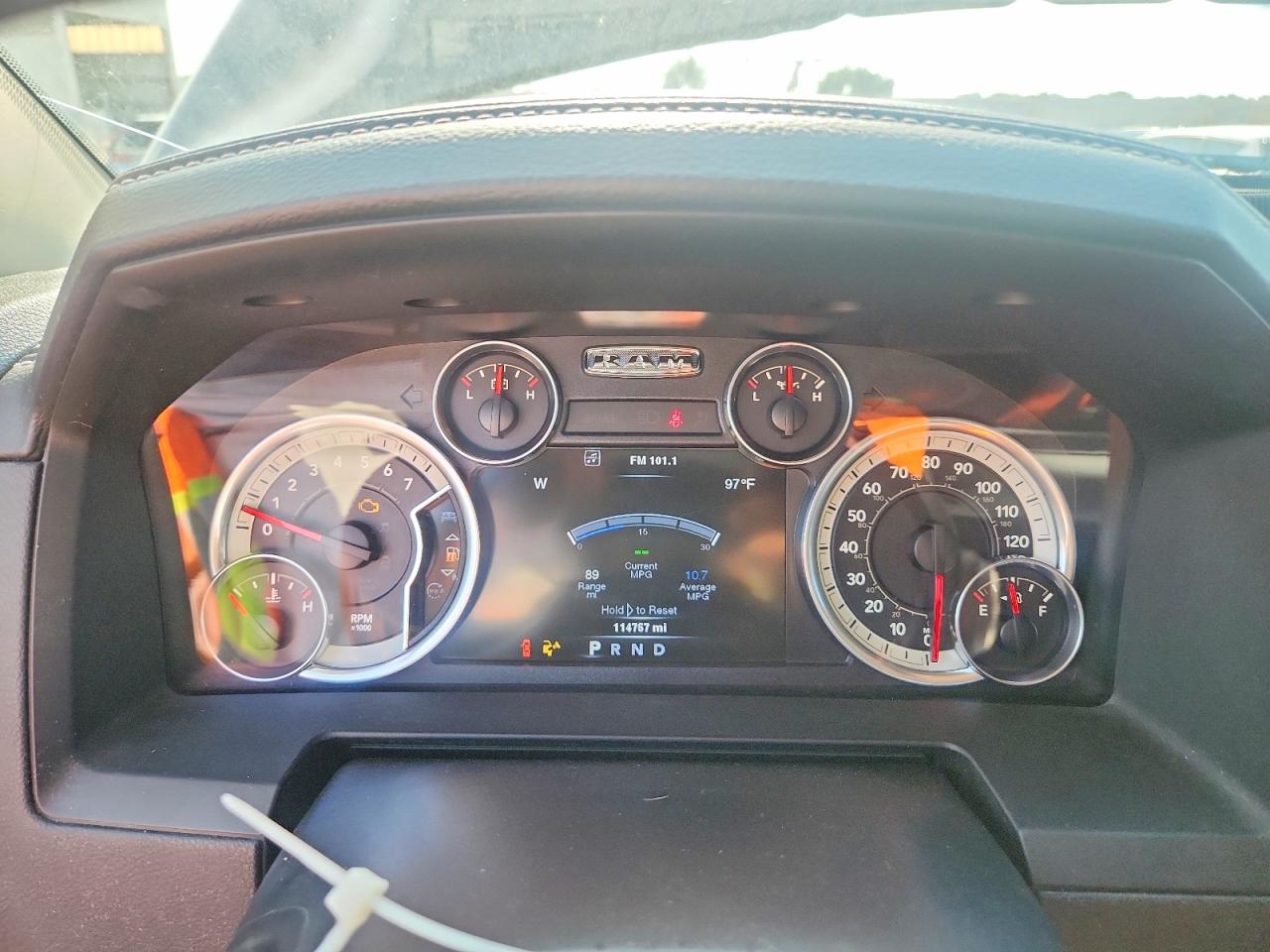 2014 RAM 1500 SPORT photo 25