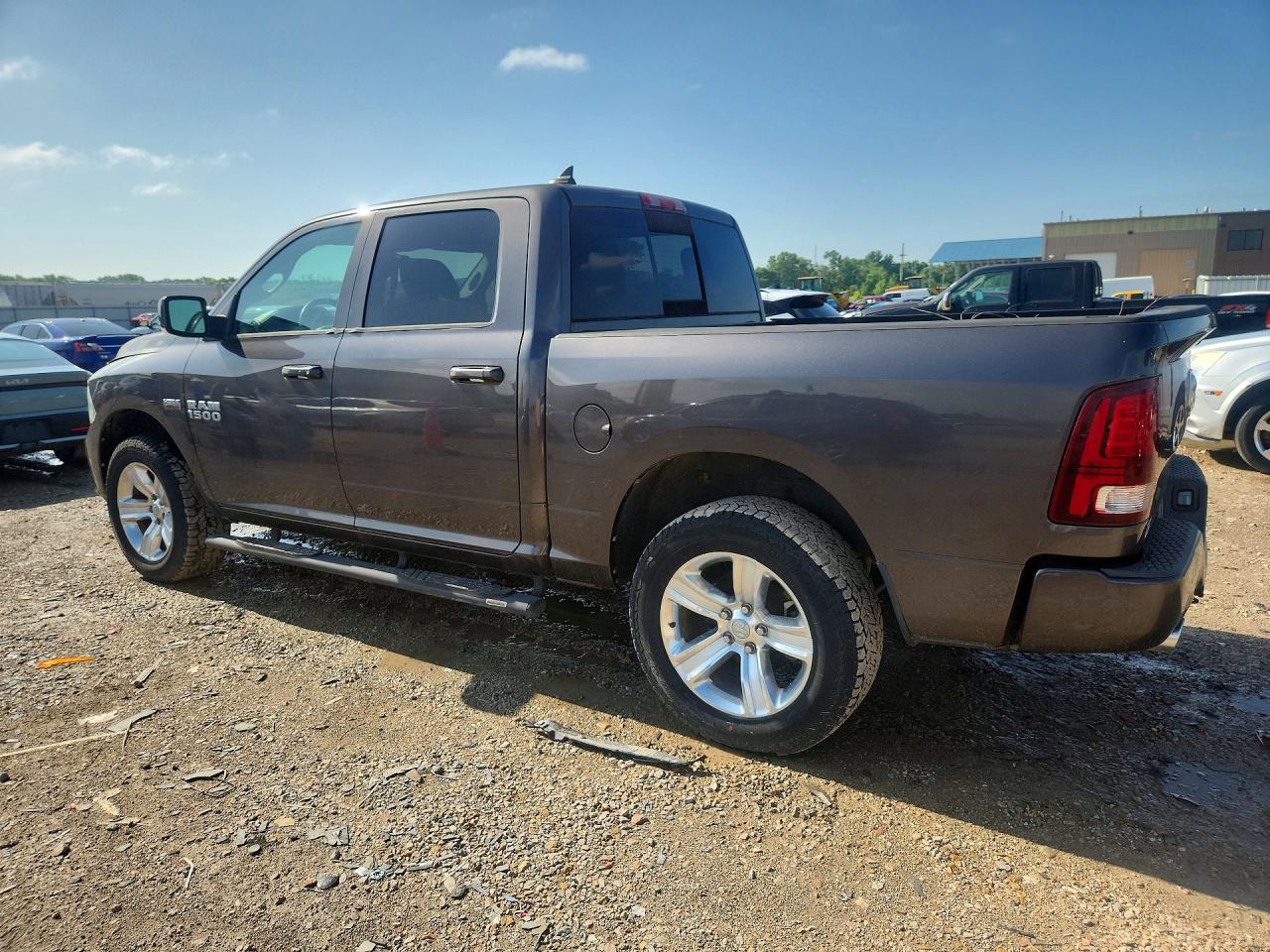 2014 RAM 1500 SPORT photo 4