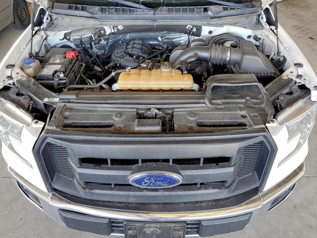 2017 FORD F150 photo 34