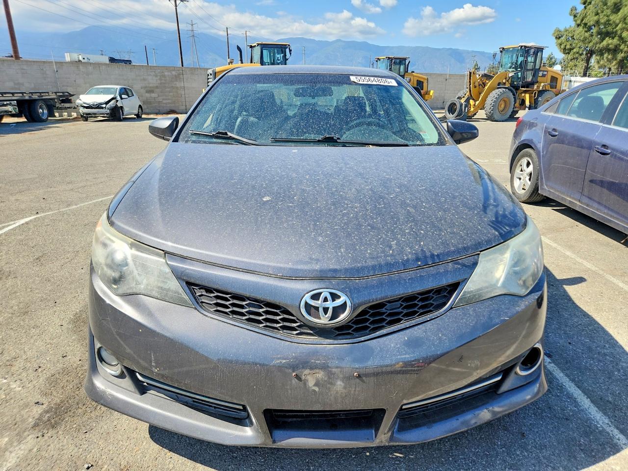 2012 TOYOTA CAMRY SE photo 5