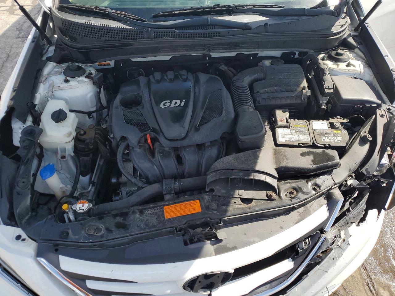 2014 HYUNDAI SONATA GLS photo 21