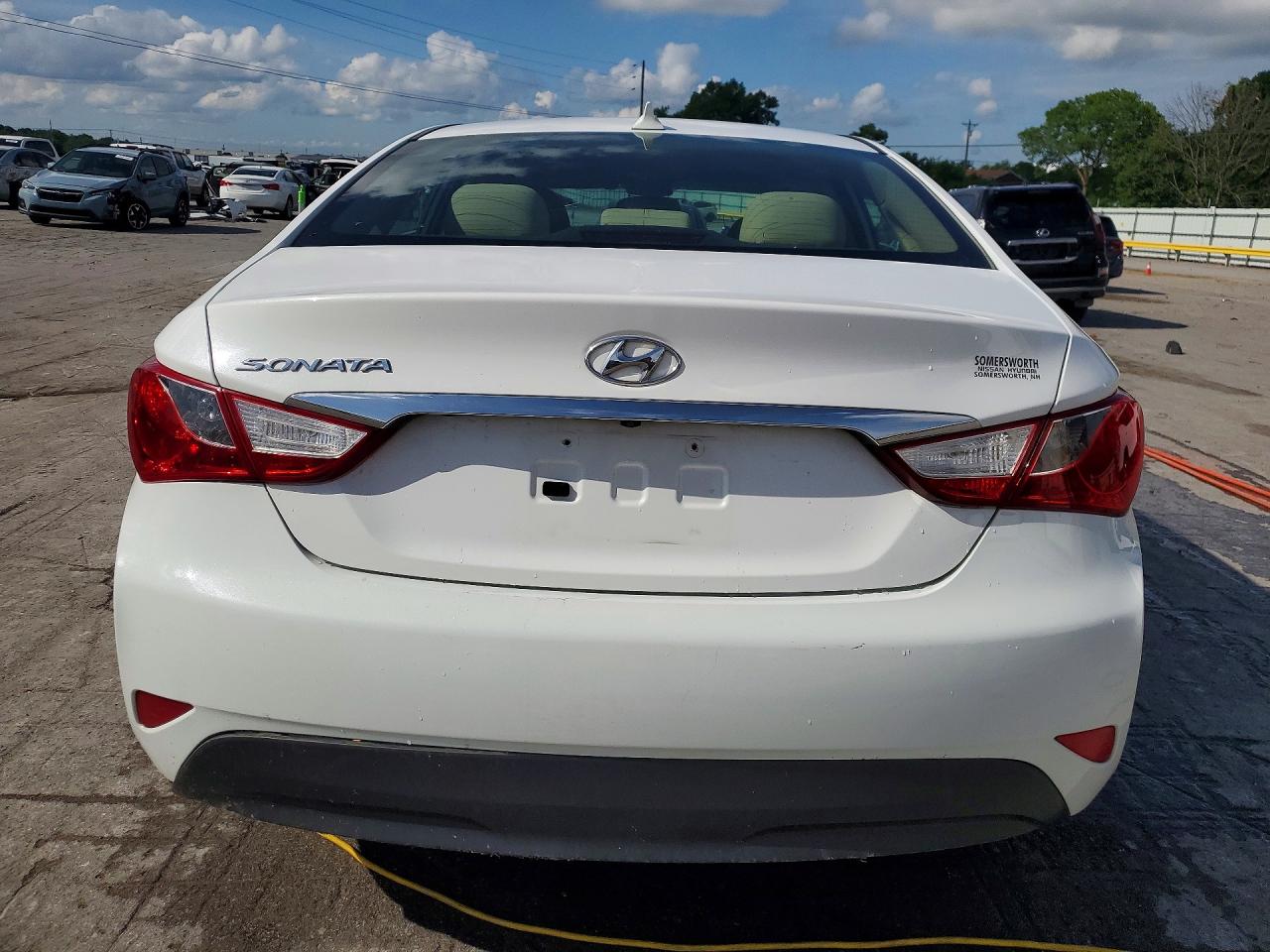 2014 HYUNDAI SONATA GLS photo 11