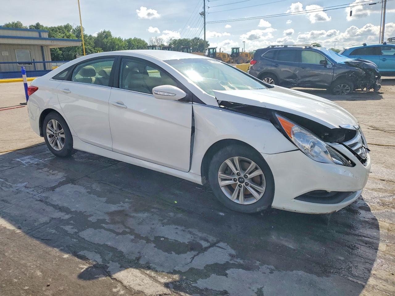 2014 HYUNDAI SONATA GLS photo 7