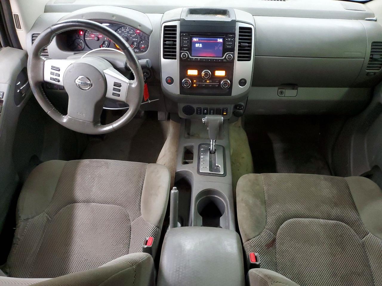 2017 NISSAN FRONTIER SV photo 8