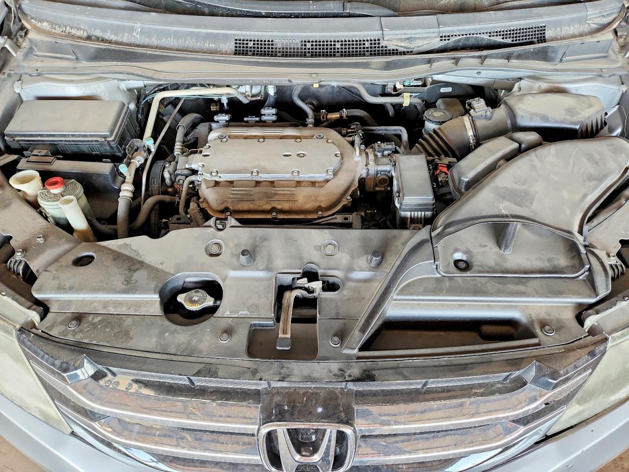 2016 HONDA ODYSSEY LX photo 23